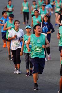 BIB: 70306, 52989
                            <button type="button" onclick="openModal(10515033)" class="btn btn-primary btn-sm float-right btn-popup" data-toggle="modal" data-target=".modal-high-quality">
                        <i class="fas fa-shopping-cart"></i> Add to Cart
                    </button>
                                            <button type="button" onclick="isThisMe(10515033, true)" class="btn btn-success btn-sm float-right btn-popup btn-isme hidden" data-toggle="tooltip" data-placement="bottom" title="นี่คือรูปของคุณใช่ไหม คลิกที่นี่เพื่อเอาเข้าอัลบั้ม">
                        <i class="fas fa-plus"></i> Add to album
                    </button>
                    <button type="button" onclick="isThisMe(10515033, false)" class="btn btn-warning btn-sm float-right btn-popup btn-isnotme hidden">
                        <i class="fas fa-ban"></i> Remove from album
                    </button>